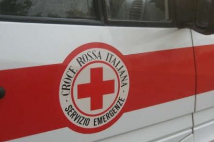 croce rossa defibrillatore